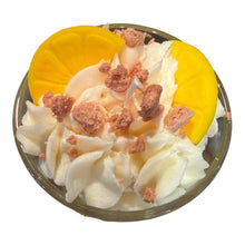 Load image into Gallery viewer, Lemon Pound Cake  14oz Soy Candle
